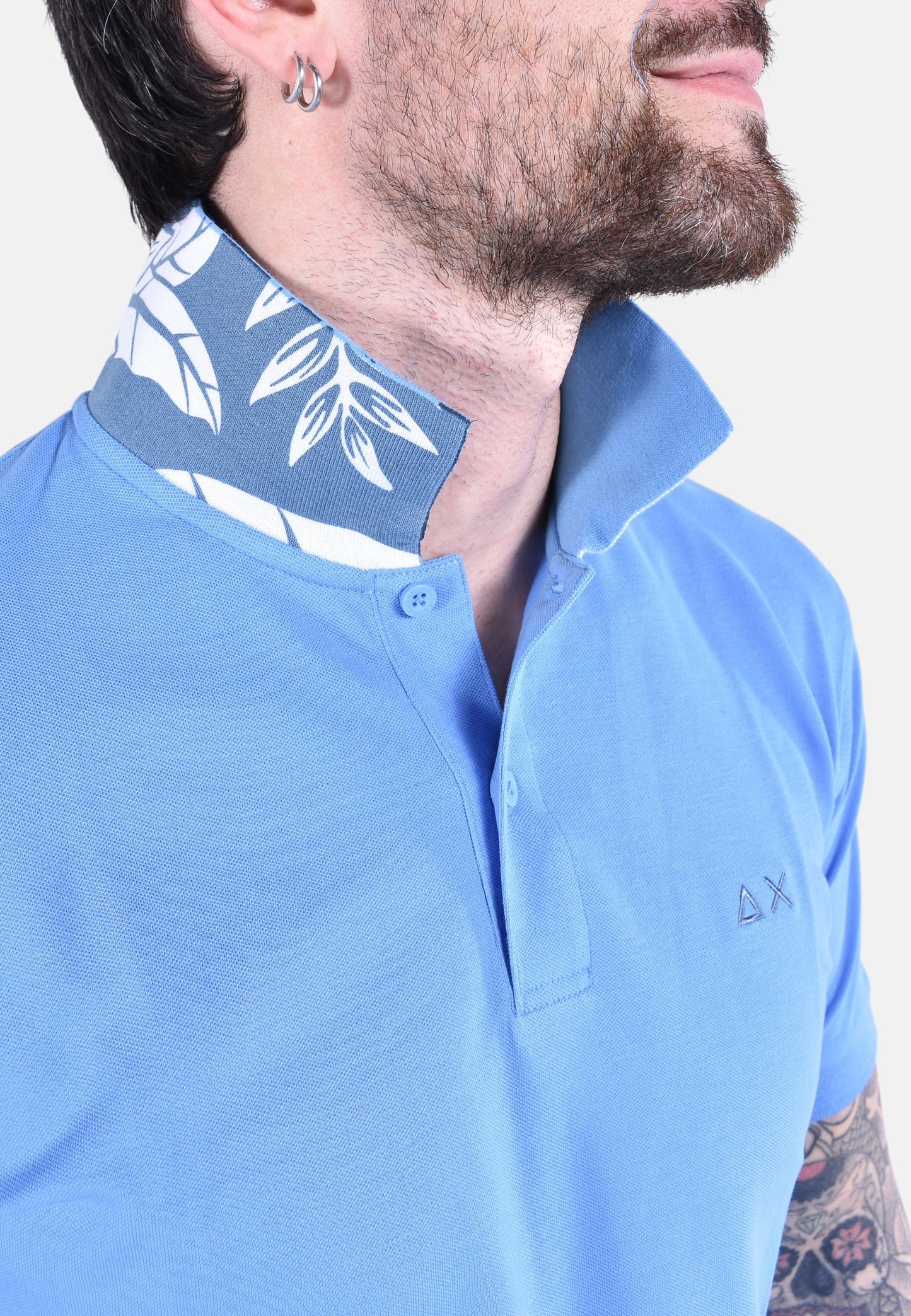 POLO PRINT UNDER COLLAR SHORT SLEEVES