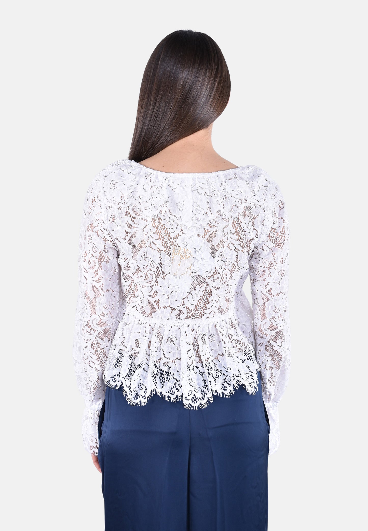 LACE V NECK TOP
