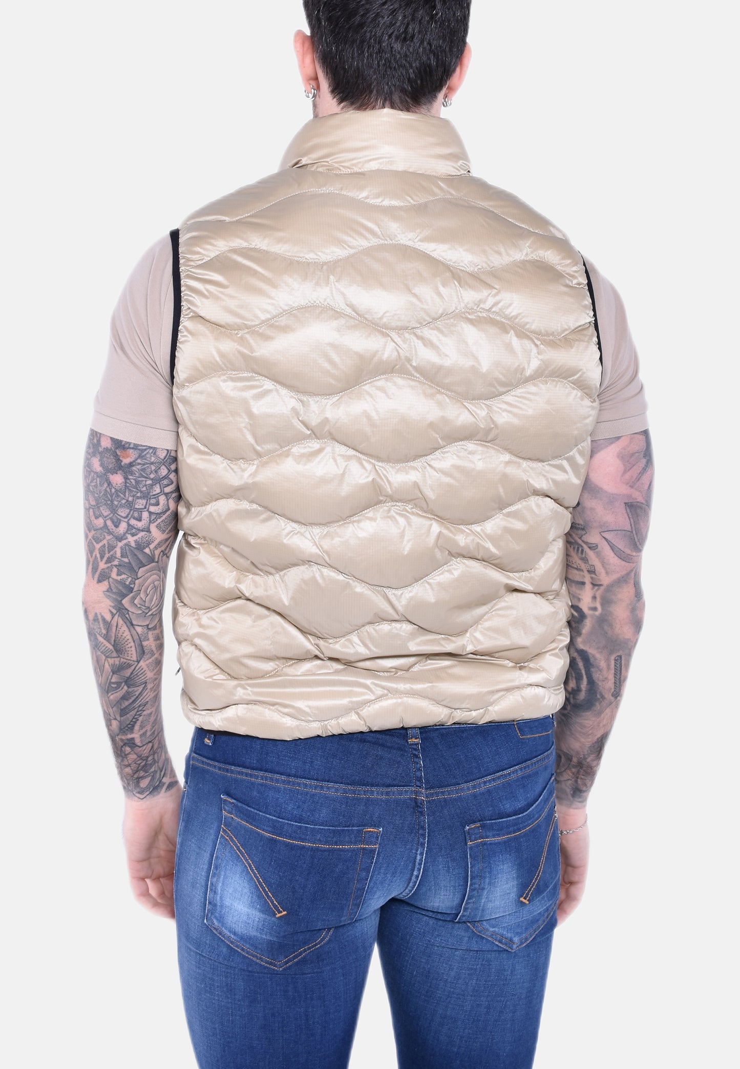 GIUBBOTTO SMANICATO IN OVATTA