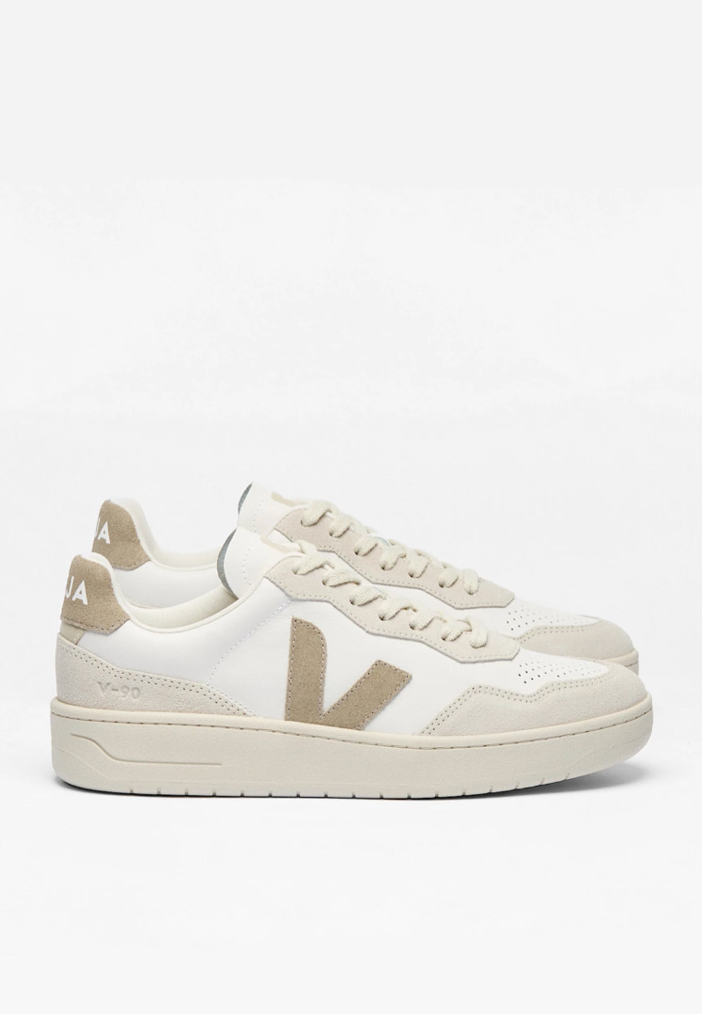 SNEAKERS V90