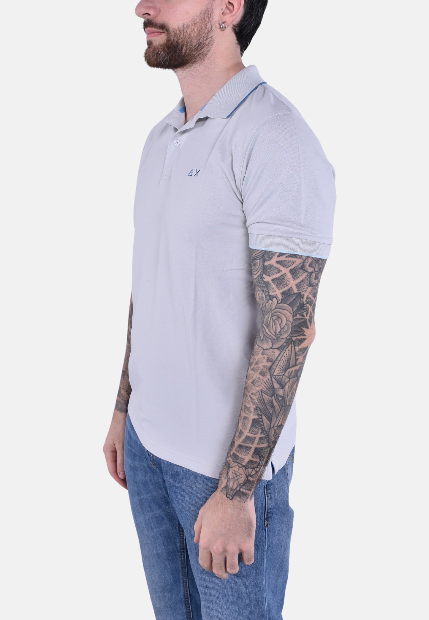 POLO SMALL STRIPES ON COLLAR SHORT SLEEVES