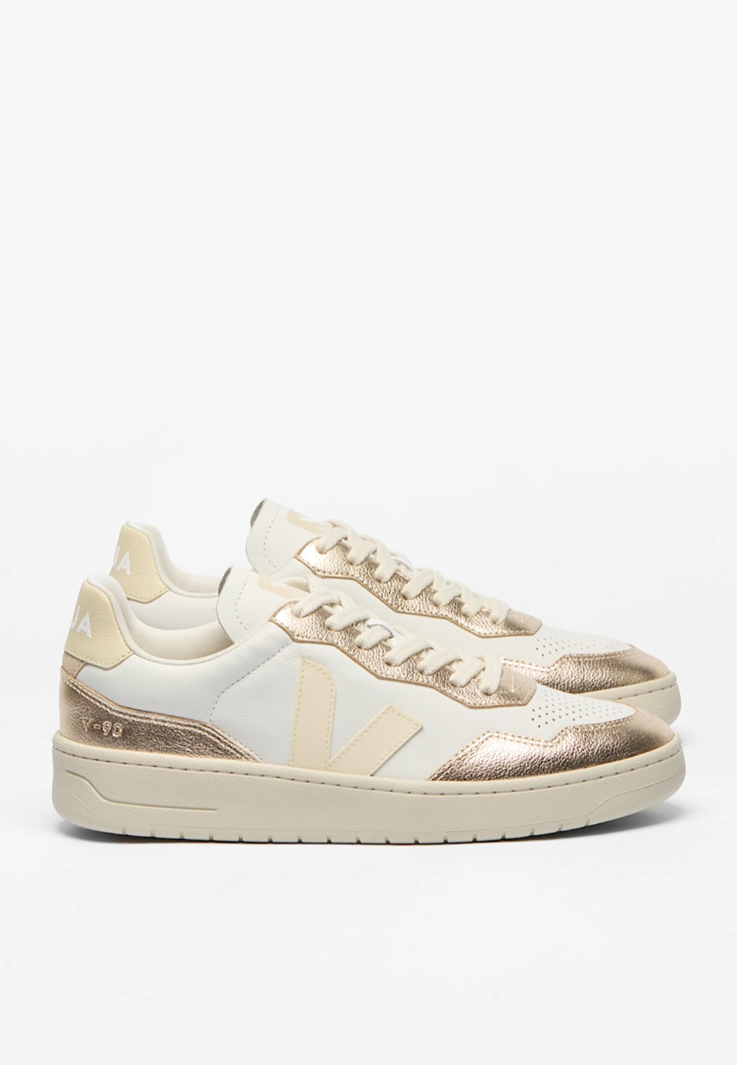 SNEAKERS V90
