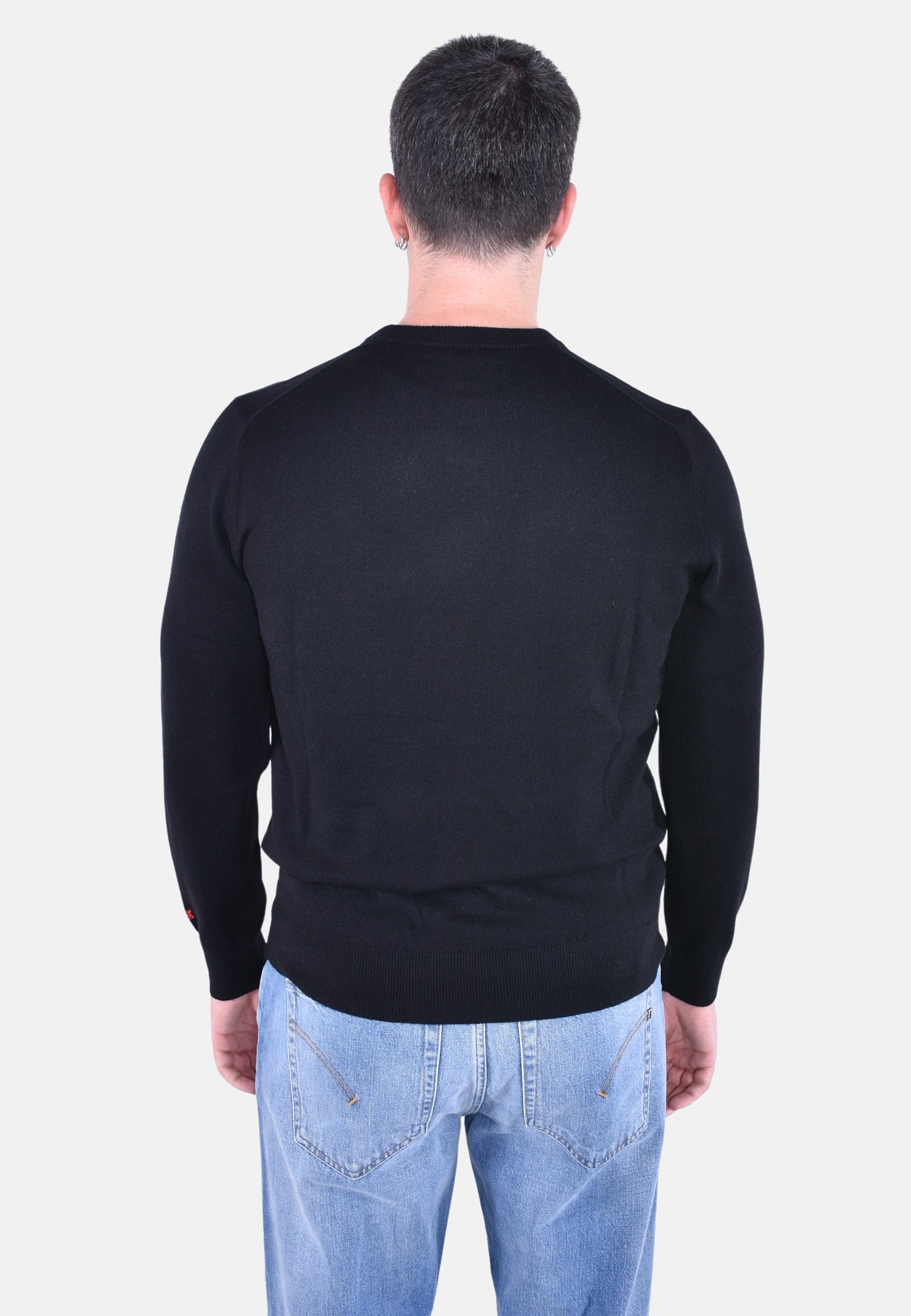 CREW NECK LIGHT SWEATER