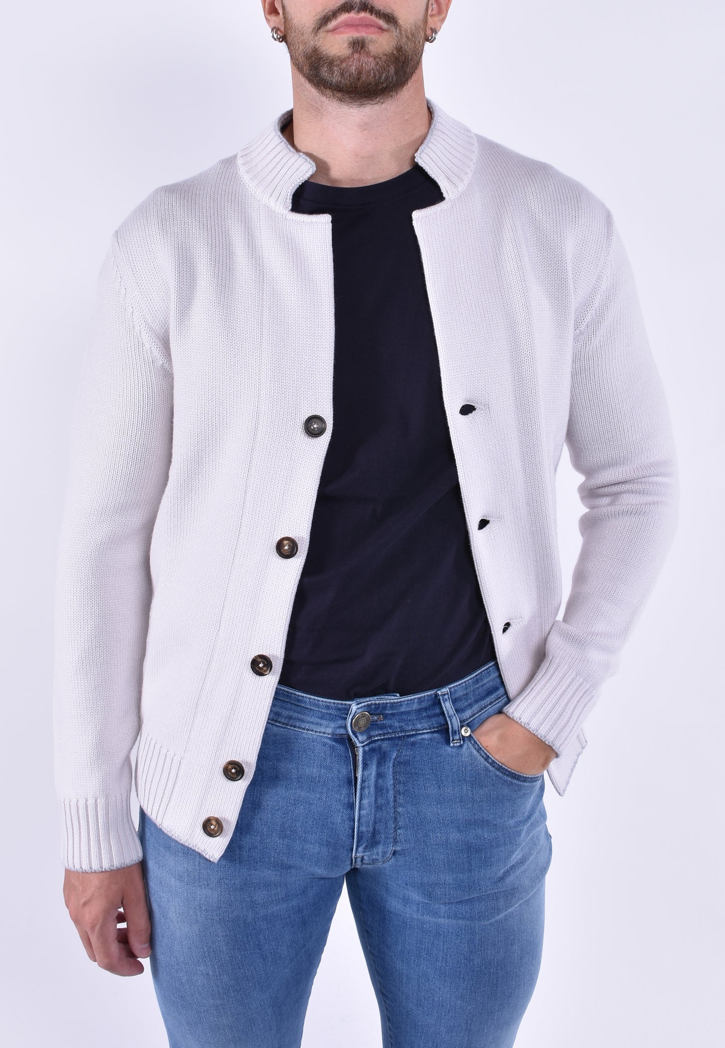 CARDIGAN IN LANA VERGINE