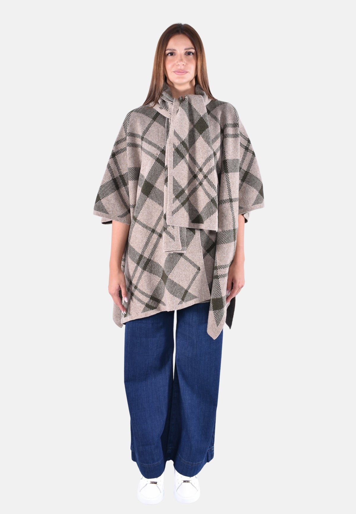 VIENNA KNITTED CAPE