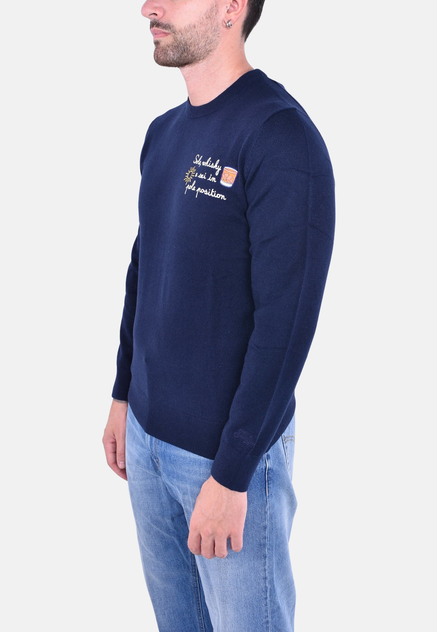 CREW NECK LIGHT SWEATER