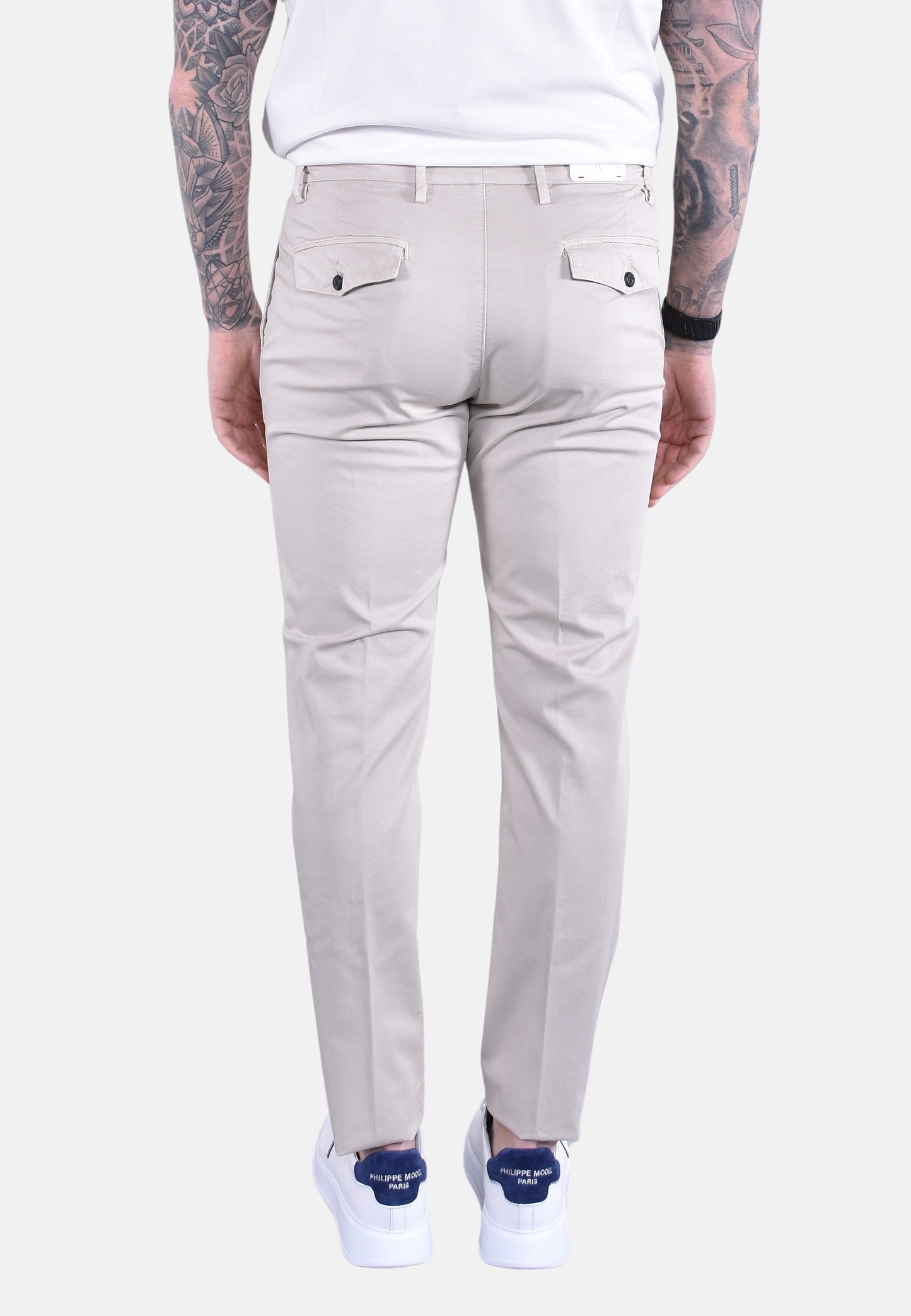 PANTALONE CON PINCES