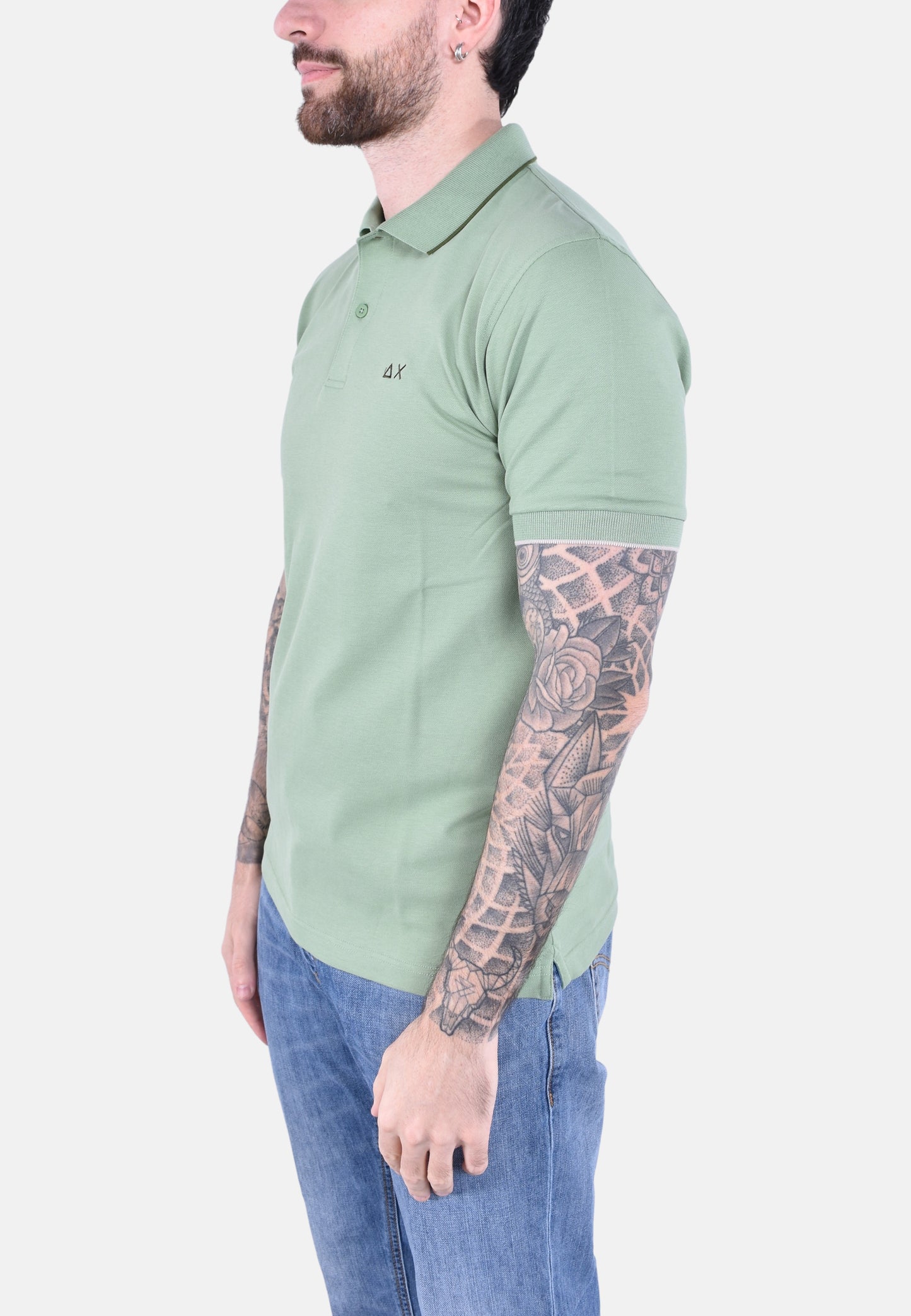 POLO SMALL STRIPES ON COLLAR SHORT SLEEVES