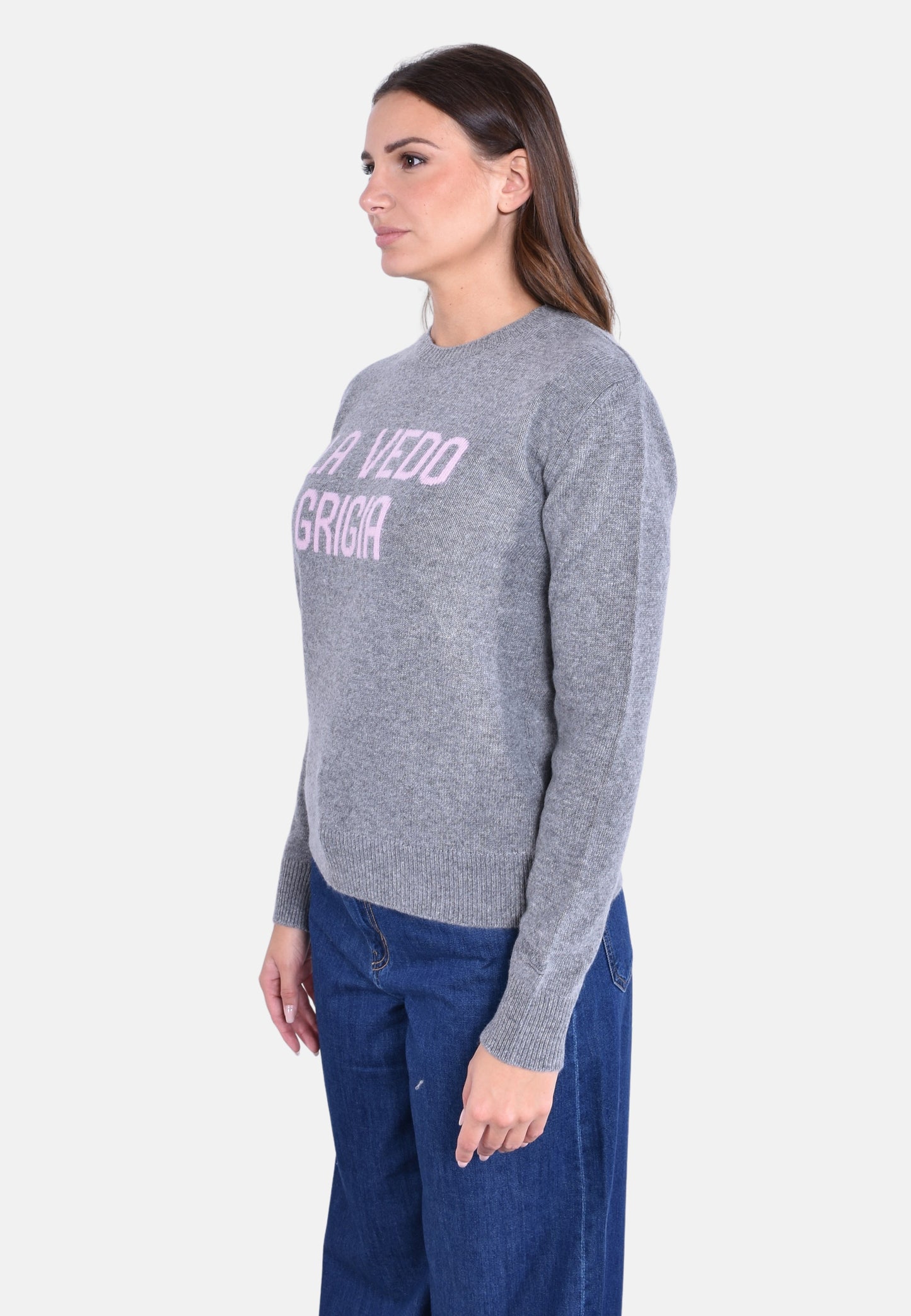 NEW QUEEN CREWNECK SWEATER