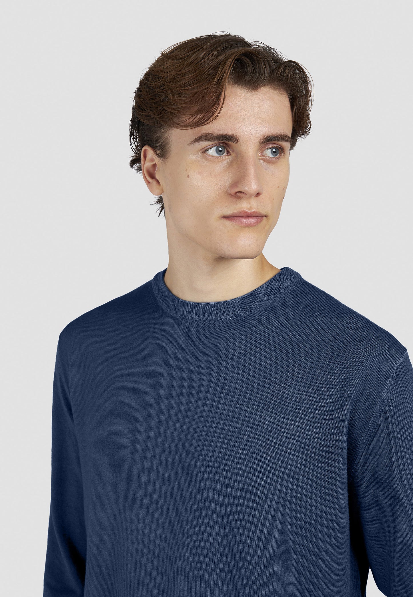 GIROCOLLO IN LANA TINTO CAPO