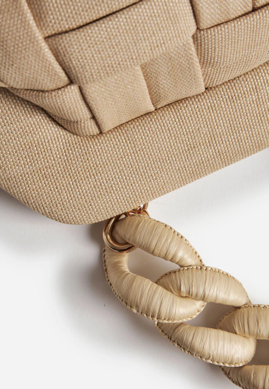 TIA WAVED STRAW SHELL