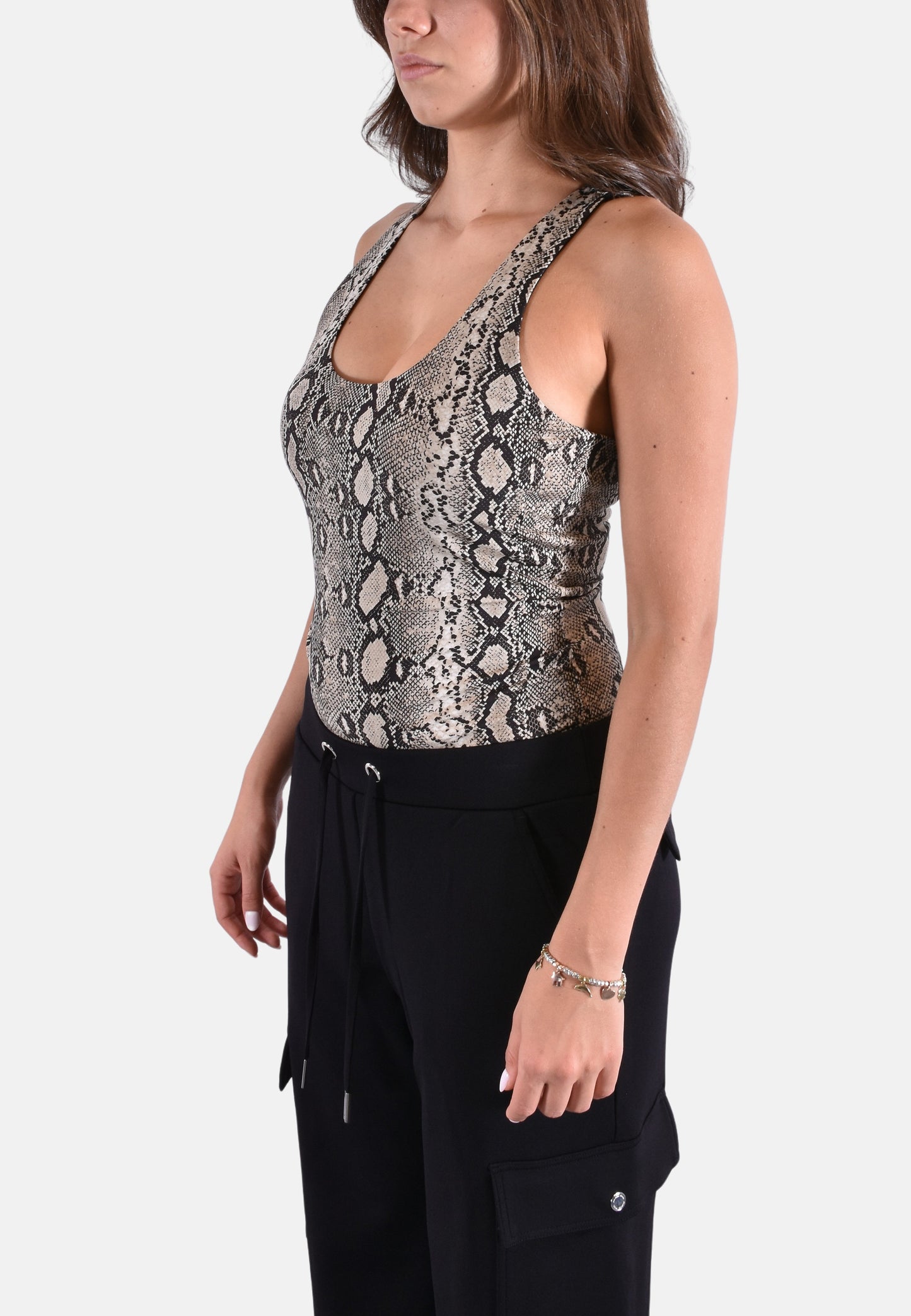 DEEP SCOOP NK BODYSUIT