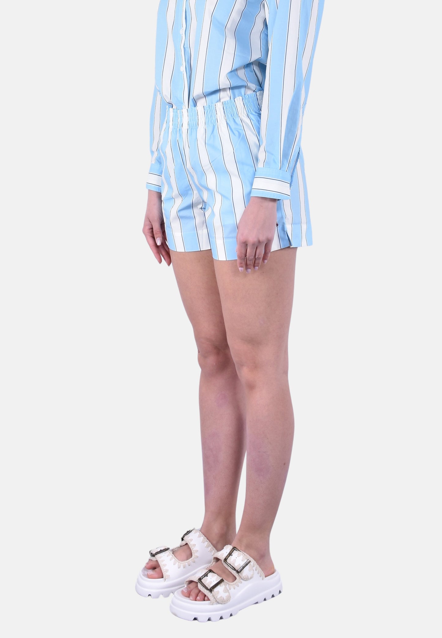 MEAVE PULLUP SHORTS