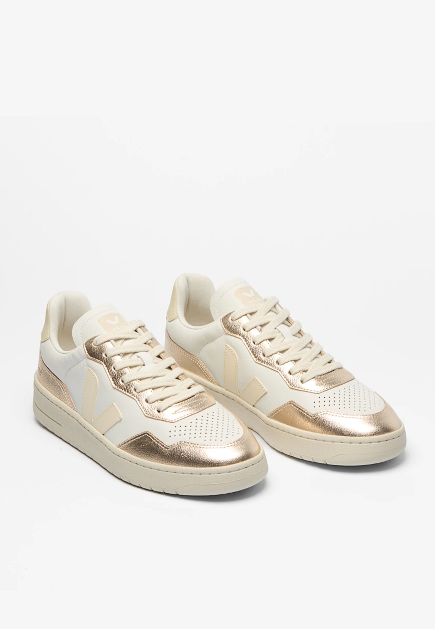 SNEAKERS V90