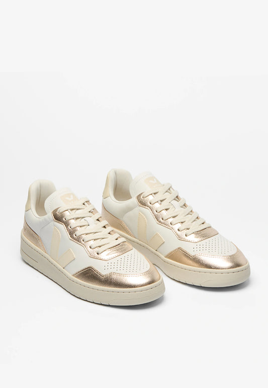 SNEAKERS V90