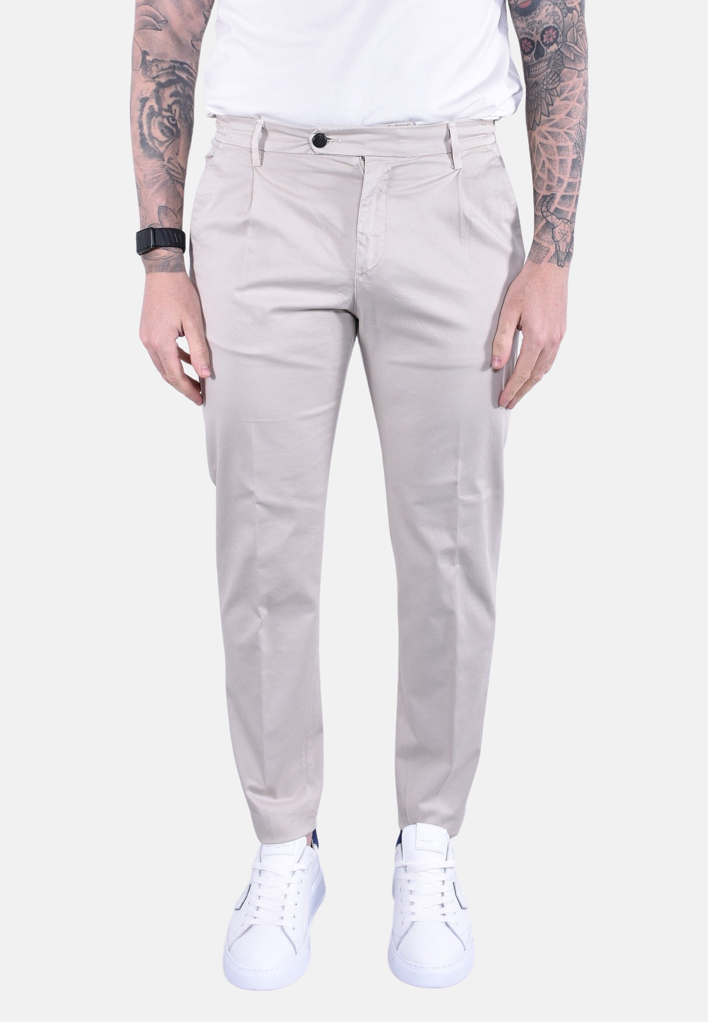 PANTALONE CON PINCES