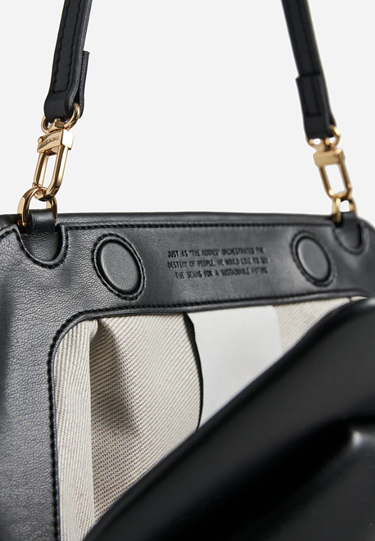 EMERA VEGAN FABRIC BLACK