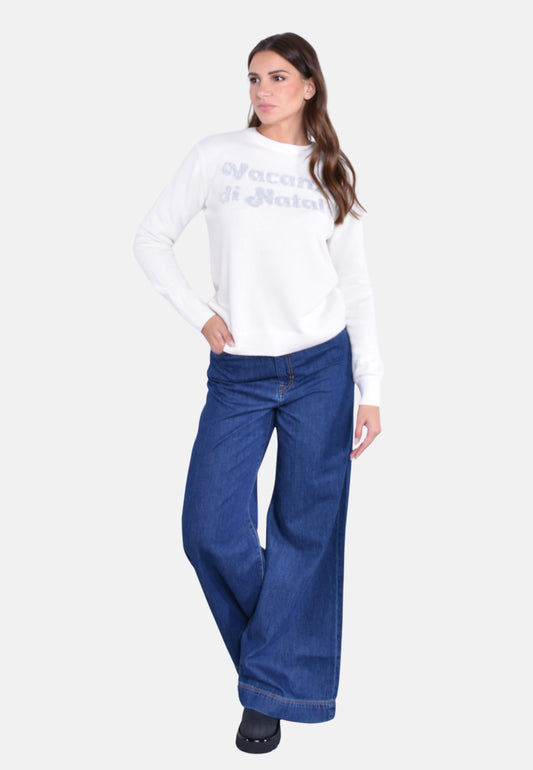 NEW QUEEN CREWNECK SWEATER