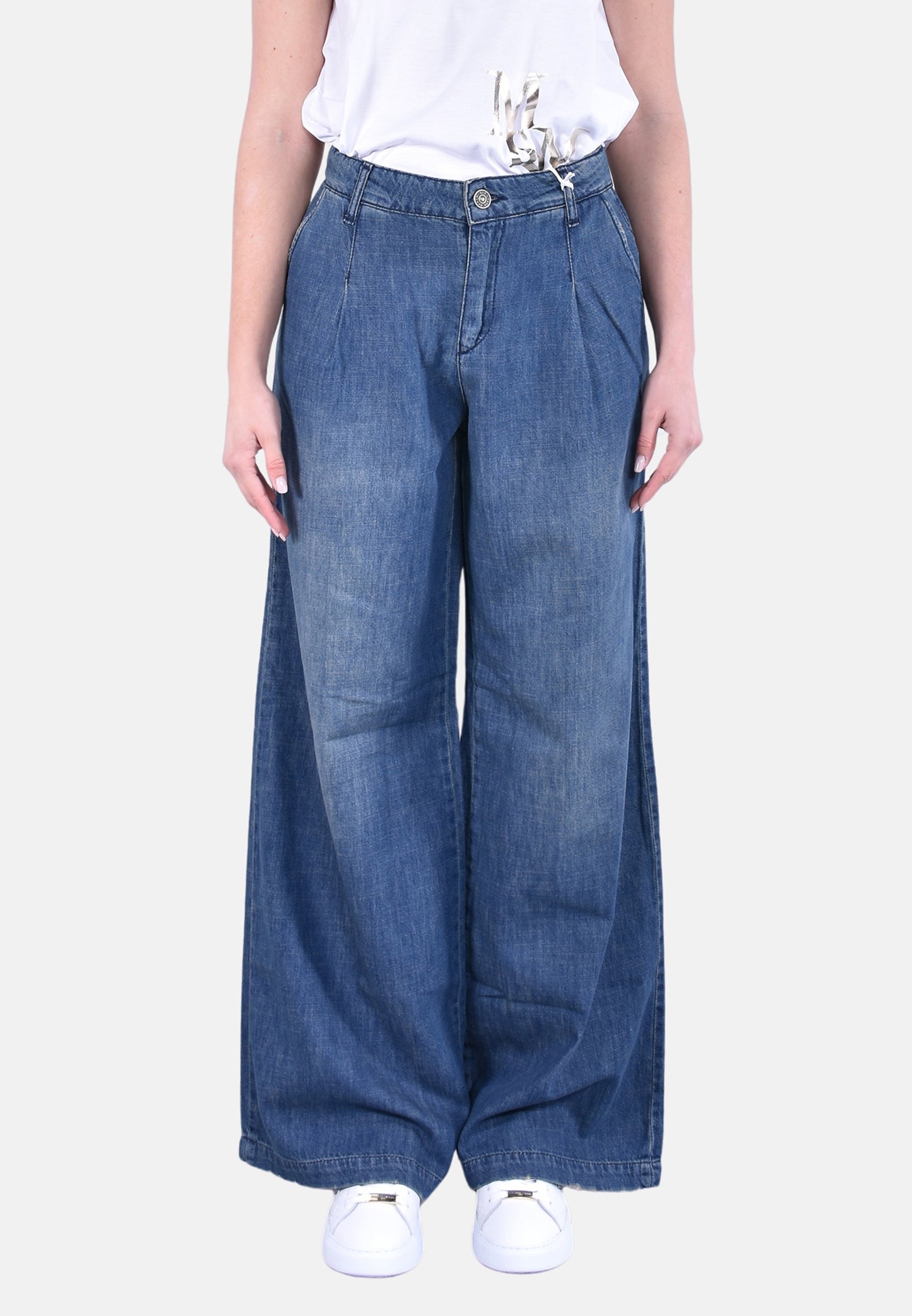 PANTALONE GAMBA LARGA CON PENCES